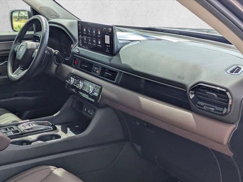 Certified 2026 Honda Pilot Elite image 25
