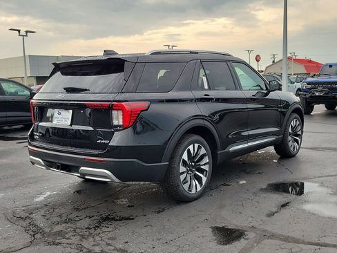 New 2026 Ford Explorer Platinum w/ LUX Leather Package AWD/4WD image 4