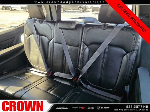 Certified 2024 Jeep Wagoneer Series II w/ Flexible Seating Group RWD image 21