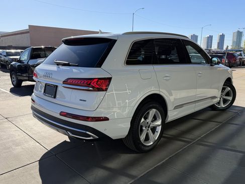 Used 2023 Audi Q7 Premium Plus w/ Premium Plus Package image 4