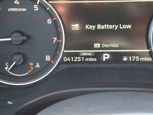 Used 2023 Mitsubishi Outlander SE image 20