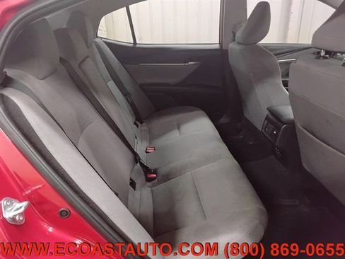 Used 2025 Toyota Camry LE image 16