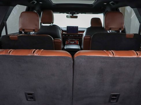 Used 2023 Lincoln Aviator Reserve w/ Equipment Group 201A image 31