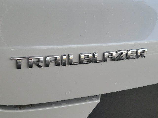 New 2025 Chevrolet TrailBlazer ACTIV w/ Convenience Package FWD image 28