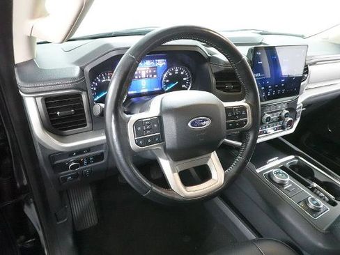 Certified 2024 Ford Expedition Max XLT image 21