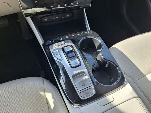 Used 2024 Hyundai Tucson Limited image 10