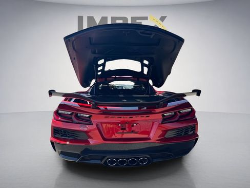 Used 2025 Chevrolet Corvette Z06 RWD image 27