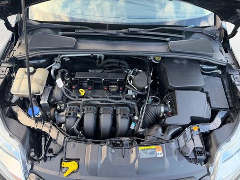 Used 2013 Ford Focus SE FWD image 50