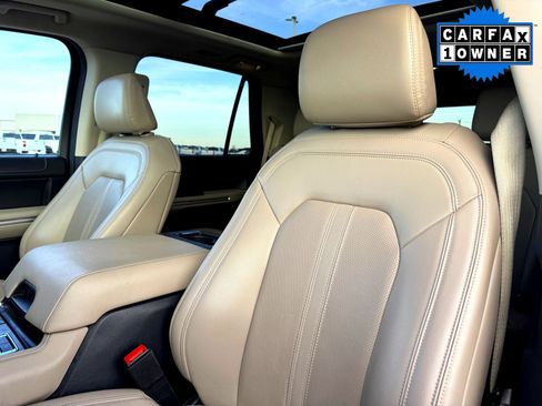 Used 2024 Ford Expedition Limited image 13