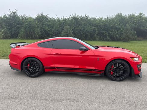 Used 2021 Ford Mustang Shelby GT500 w/ Technology Package RWD image 14