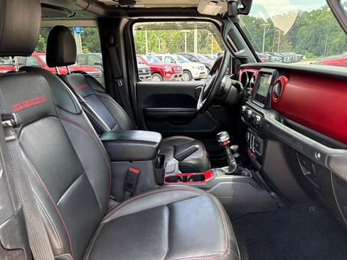 Used 2018 Jeep Wrangler Rubicon AWD/4WD image 28