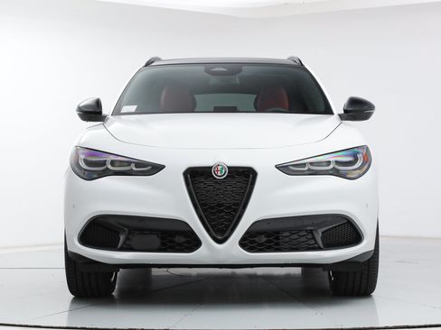 New 2026 Alfa Romeo Stelvio Sprint w/ Convenience Package AWD/4WD image 8