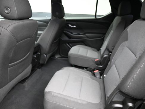 Certified 2023 Chevrolet Traverse LT image 16