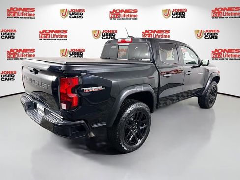 Used 2023 Chevrolet Colorado Trail Boss w/ Technology Package image 17