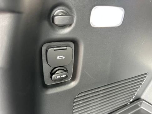 New 2026 Hyundai Ioniq 9 SEL image 37