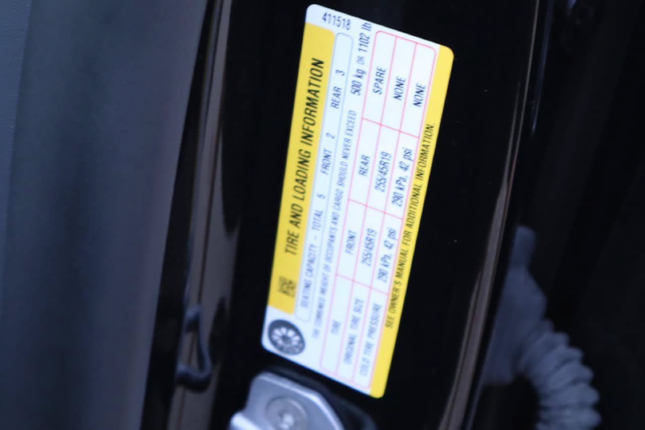 Used 2026 Tesla Model Y Long Range AWD/4WD image 25
