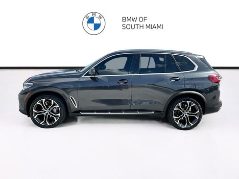 Used 2022 BMW X5 sDrive40i w/ Premium Package RWD image 4