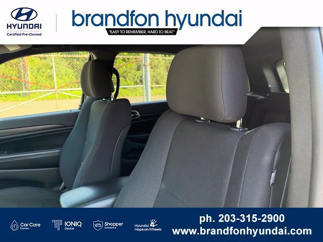 Used 2017 Jeep Grand Cherokee Laredo w/ Quick Order Package 23E AWD/4WD image 22