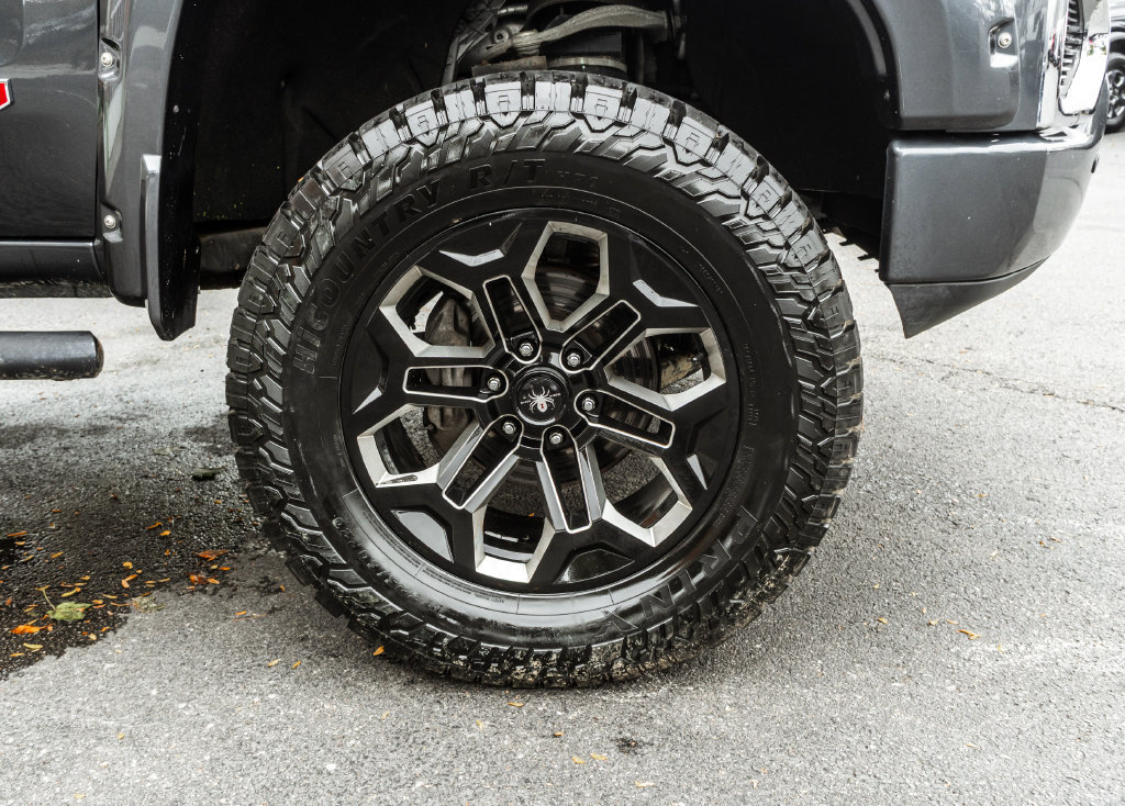 Used 2020 GMC Sierra 1500 AT4 w/ AT4 Premium Package AWD/4WD image 5