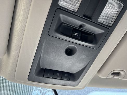 Used 2011 RAM 1500 Laramie AWD/4WD image 22