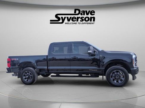 Used 2024 Ford F250 Lariat w/ Sport Appearance Package image 4