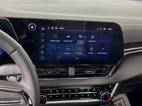 New 2026 Chevrolet Equinox RS w/ Convenience Package III FWD image 17