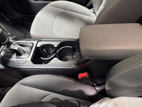 Used 2025 Kia K4 FWD image 30