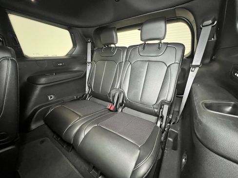 Used 2024 Jeep Grand Cherokee L Limited w/ Luxury Tech Group II image 6