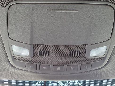 Used 2015 Ford F150 XLT w/ Equipment Group 302A Luxury image 17