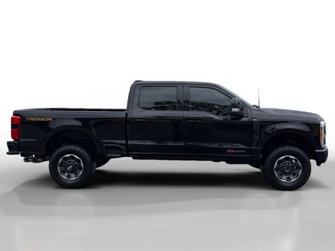 Certified 2023 Ford F250 Lariat w/ Lariat Ultimate Package image 6