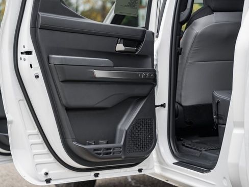 New 2025 Toyota Tacoma TRD Off-Road image 36