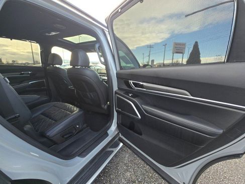 Used 2023 Kia Telluride EX X-Line image 14