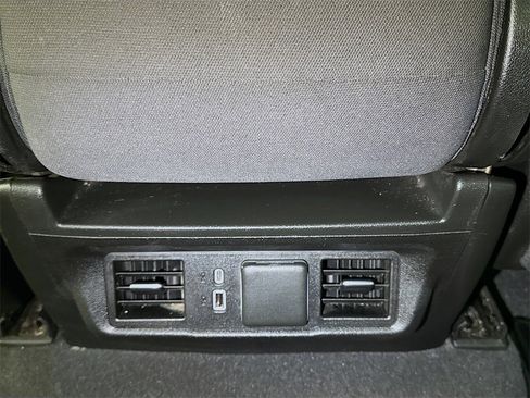 Used 2022 GMC Sierra 1500 Elevation image 23