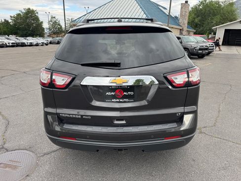 Used 2017 Chevrolet Traverse LT w/ True North Edition AWD/4WD image 4