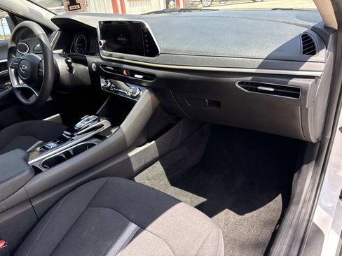 Used 2023 Hyundai Sonata SEL FWD image 12