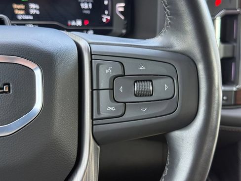 Used 2024 GMC Yukon XL Denali Ultimate AWD/4WD image 33