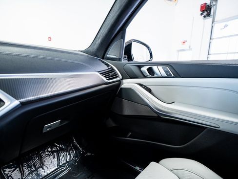 Used 2023 BMW X5 sDrive40i w/ Executive Package image 56