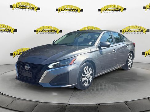 Used 2023 Nissan Altima 2.5 S FWD image 1