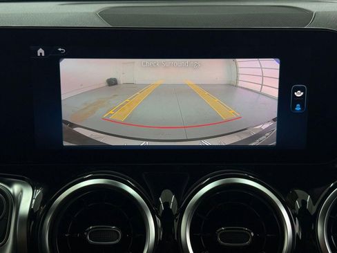 New 2026 Mercedes-Benz GLB 250 image 30