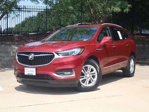 Used 2021 Buick Enclave Essence w/ Sound and Sites Package AWD/4WD image 2