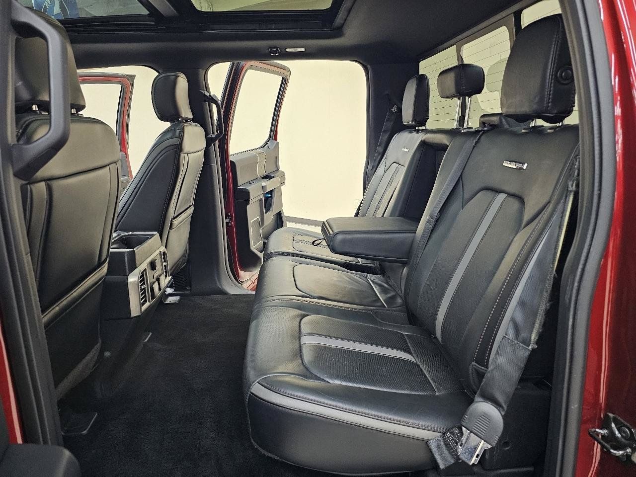 Used 2018 Ford F150 Platinum w/ Equipment Group 701A Luxury RWD image 25