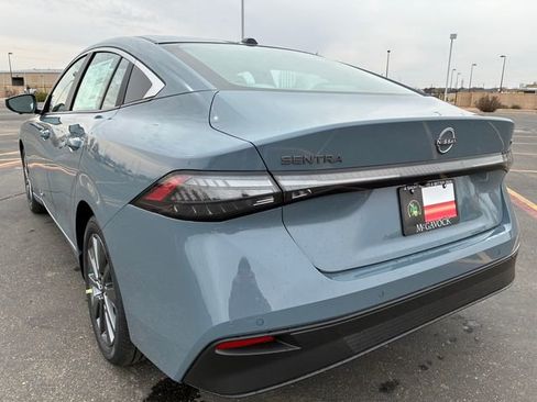 New 2026 Nissan Sentra SL image 4