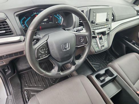 Used 2018 Honda Odyssey LX image 26