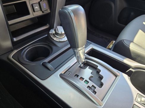 Used 2023 Toyota 4Runner SR5 Premium w/ Moonroof Package AWD/4WD image 16