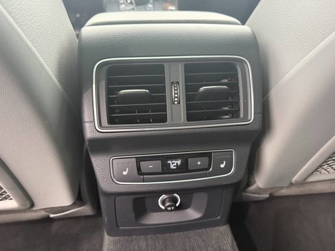 Used 2018 Audi Q5 2.0T Premium Plus w/ Premium Plus Package image 11