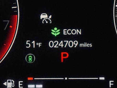 Used 2023 Honda Civic Sport image 24