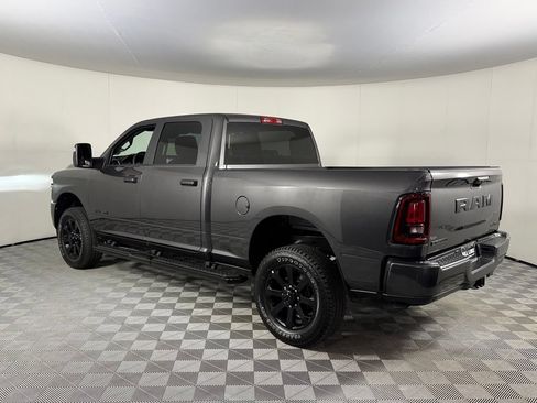 Used 2025 RAM 2500 Big Horn AWD/4WD image 10