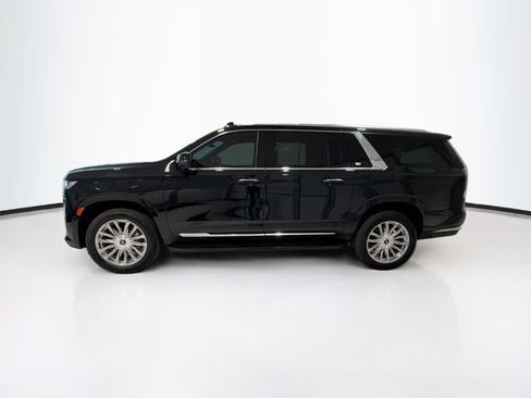 Used 2023 Cadillac Escalade ESV Premium Luxury image 4