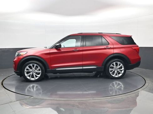 Used 2023 Ford Explorer Platinum w/ Premium Technology Package AWD/4WD image 8