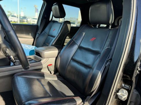 Used 2024 Dodge Durango GT image 5